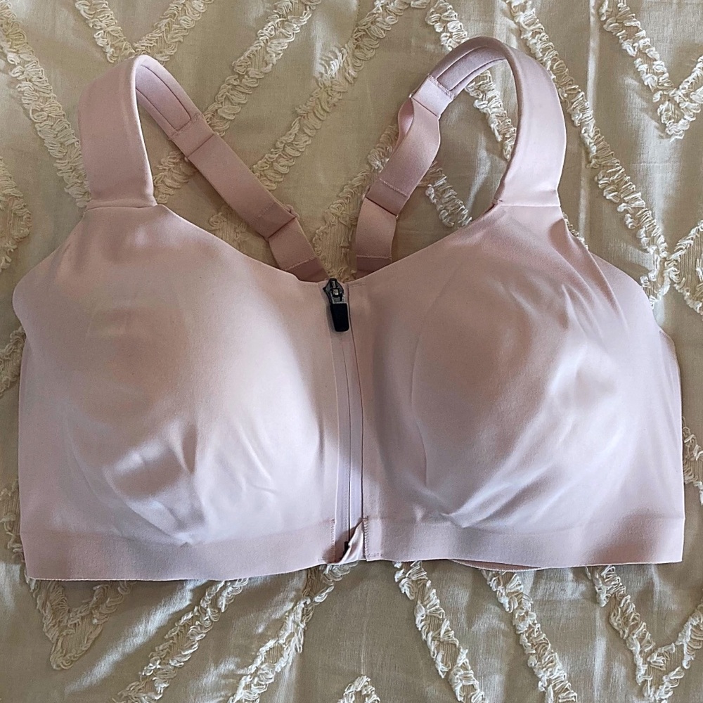38DDD Victoria Secret Sports Bra